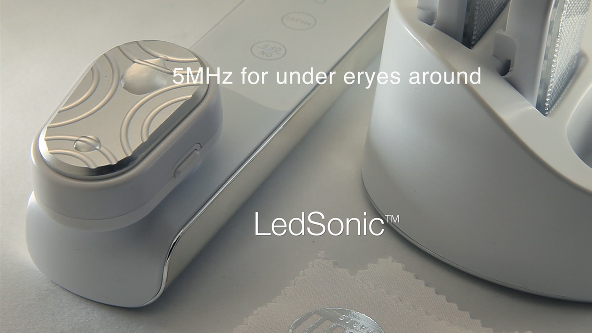 法國LEDSONIC®超聲波光療嫩膚機